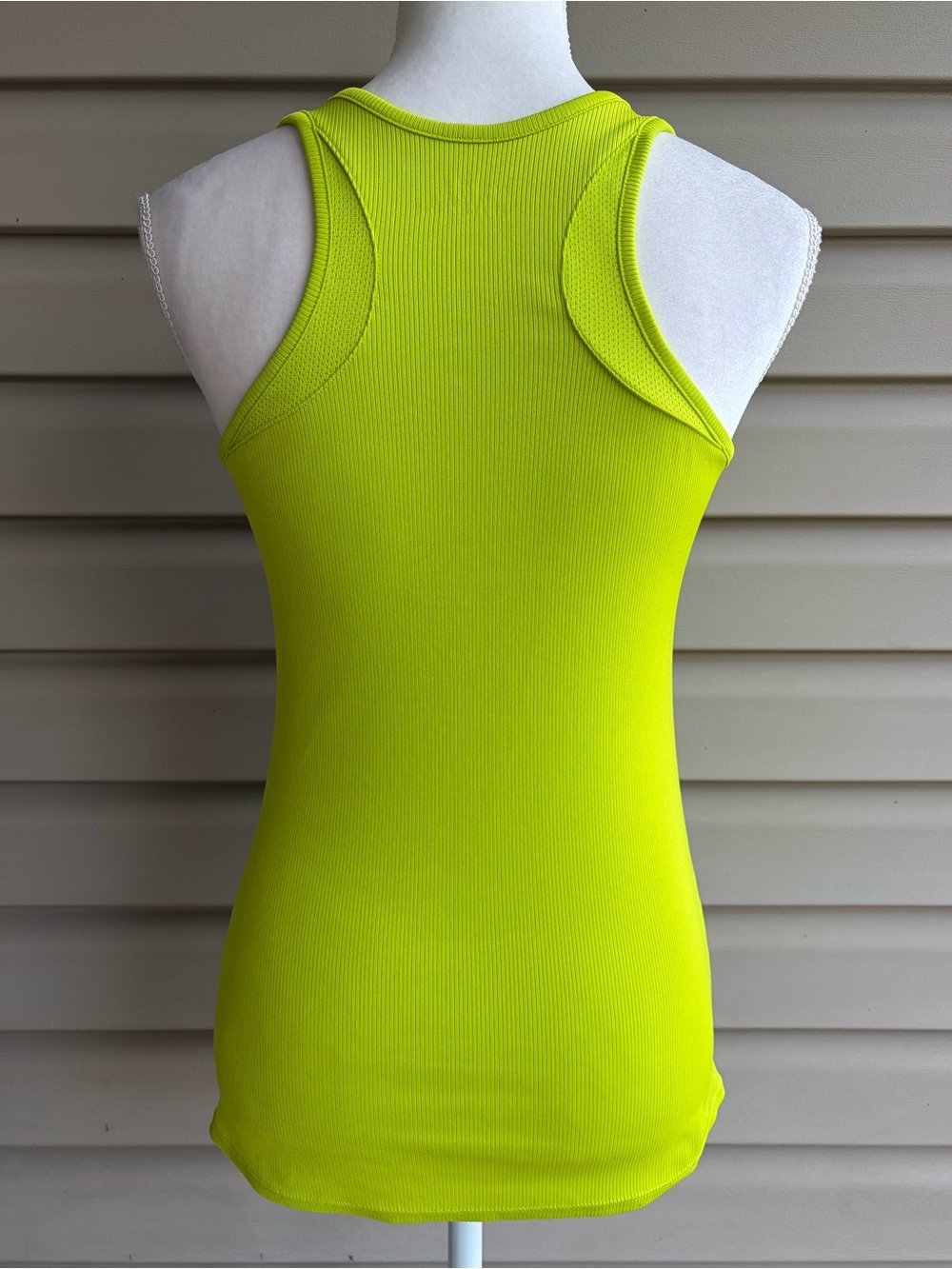 •Under Armour• Lime Green Ribbed Racerback Tank - Size Medium - Picture 4 of 8